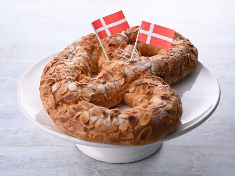 お祝いのDANISH!